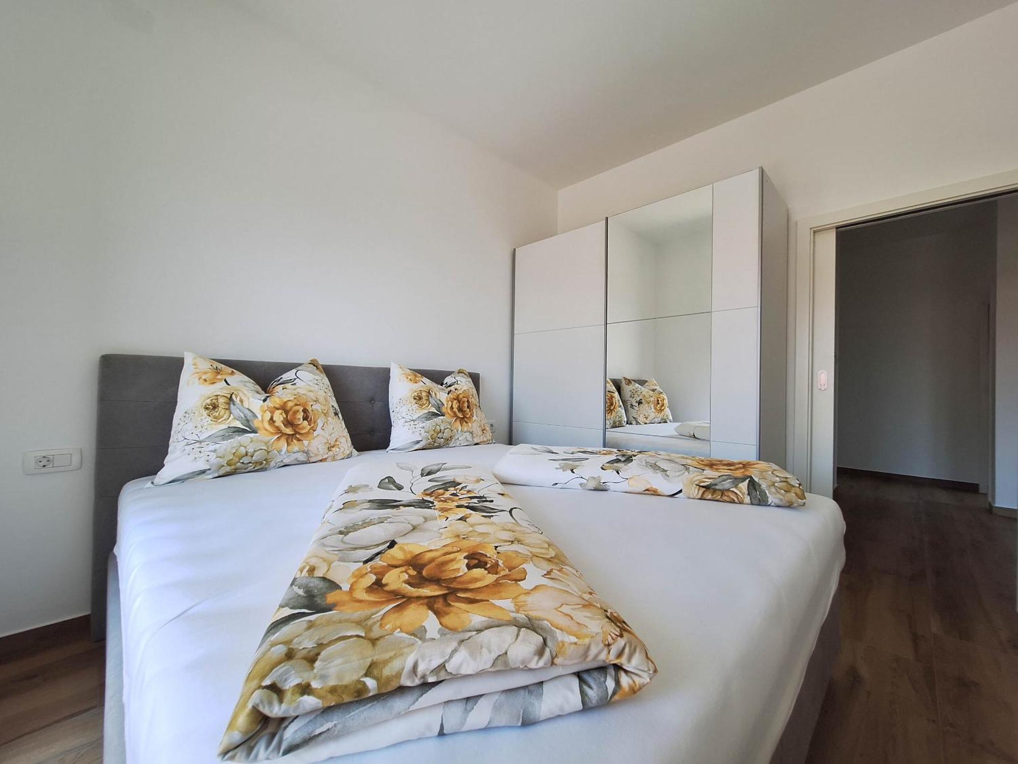 Apartments Kulas Novi Vinodolski Ngoại thất bức ảnh